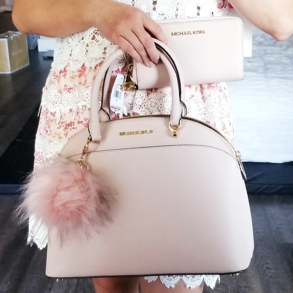 🍒NWT🍒 MICHAEL KORS LEATHER DOME SATCHEL + WALLET - Picture 2 of 8